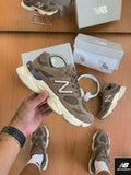 New Balance 9060 - Primeira Linha