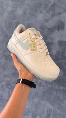 Nike Air Force Translúcido - Primeira Linha