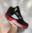 Botinha Lebron 23 - Linha Premium