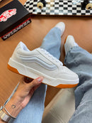 Vans Hylane - Primeira Linha